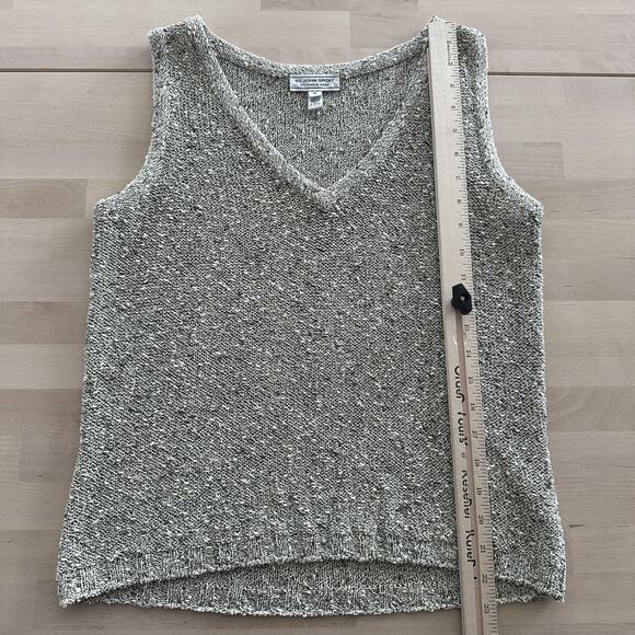 St John Sport Sweater Vest Womens Medium Gray Textured Knit Wool Boucle Tank Top - Picture 12 of 13